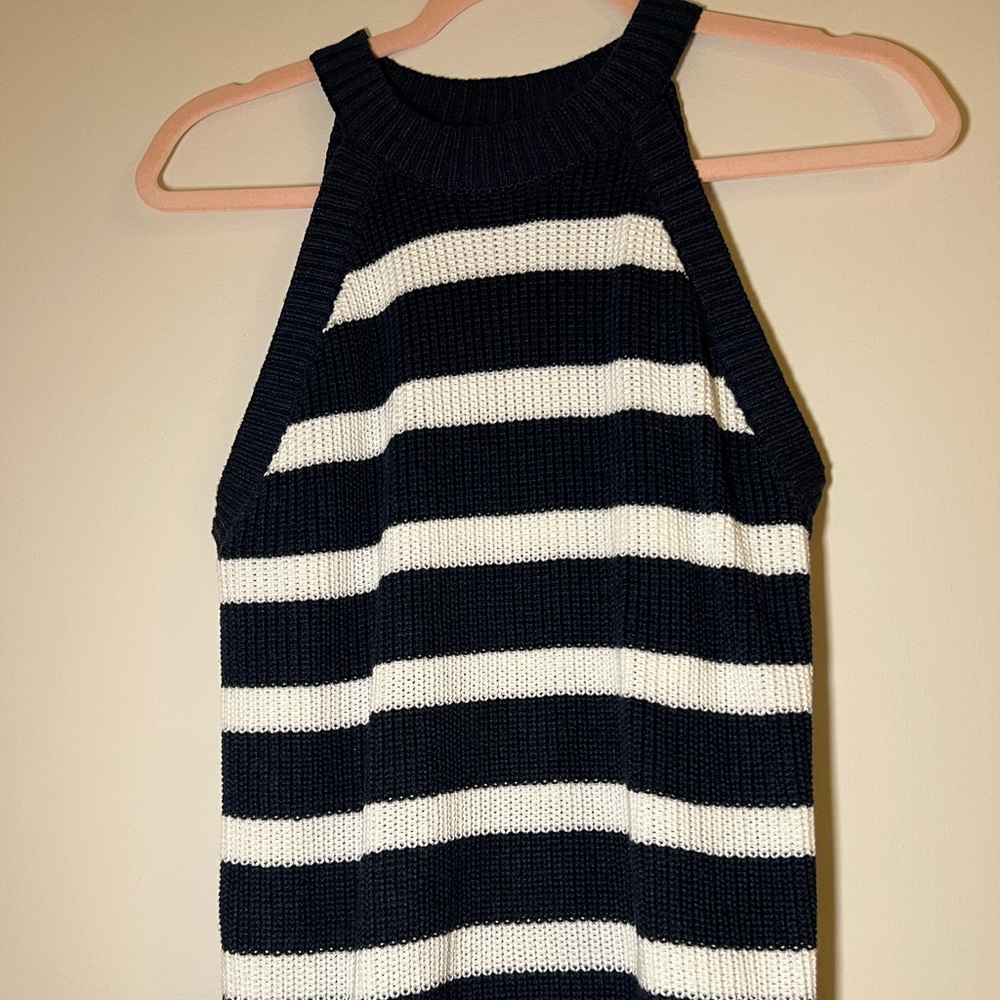 Old Navy Razorback Knitted Tank Striped - Picture 4 of 5